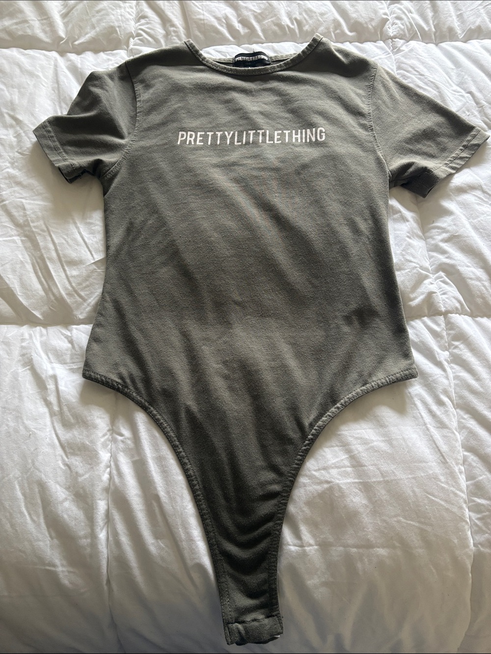 PrettyLittleThing Olive Logo Short Sleeve One-Piece
